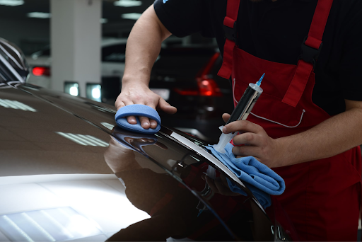 Polishing car